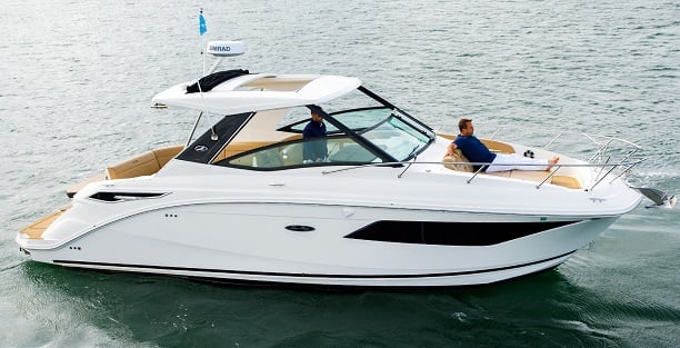 32' Sundancer Hamptons Boat Rental